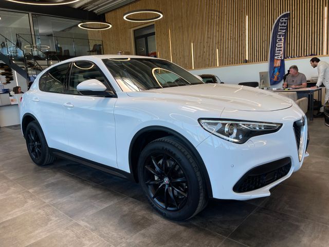 Alfa Romeo Stelvio Super Q4 *KAM*NAVI*TEMPOMAT*LKHZ*