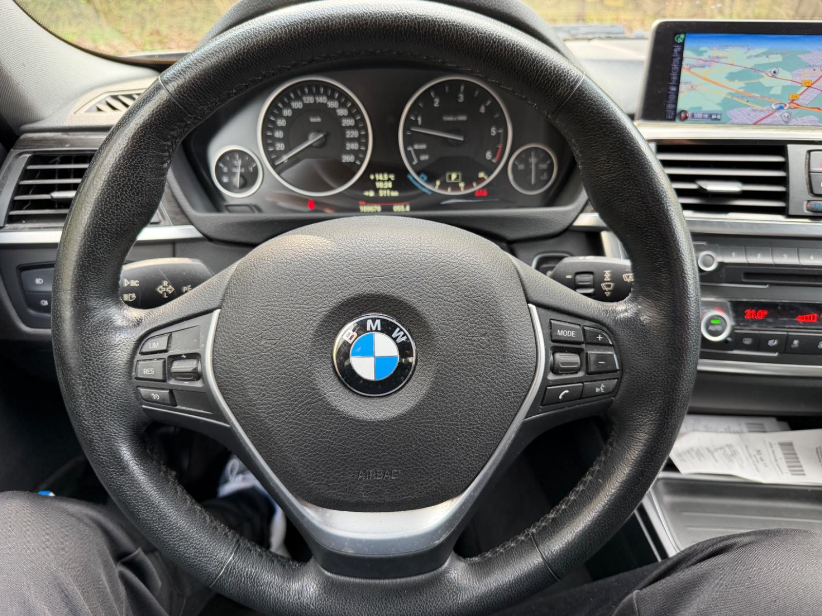 BMW 330d Luxury 3.0 258ch - 1 ère main - TVA Récupérable - Carplay - Pneus été - Toit ouvrant
