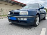 Volkswagen Vento 1.8 GLX  H-Kennzeichen - Volkswagen Vento Glx mit Benzin-Antrieb