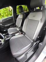 Volkswagen T-Roc 2.0 TSI R-line DSG 4MOTION Sport - Volkswagen T-Roc: R Line