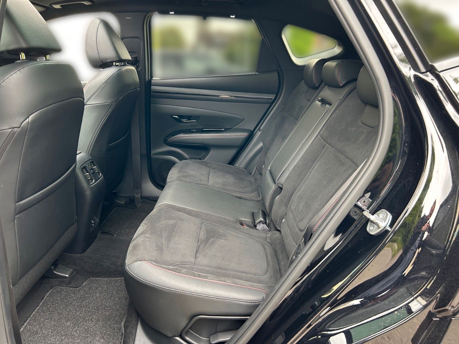 Fahrzeugabbildung Hyundai TUCSON PHEV 4WD N LINE PANO SITZ-P GARANTIE10/29