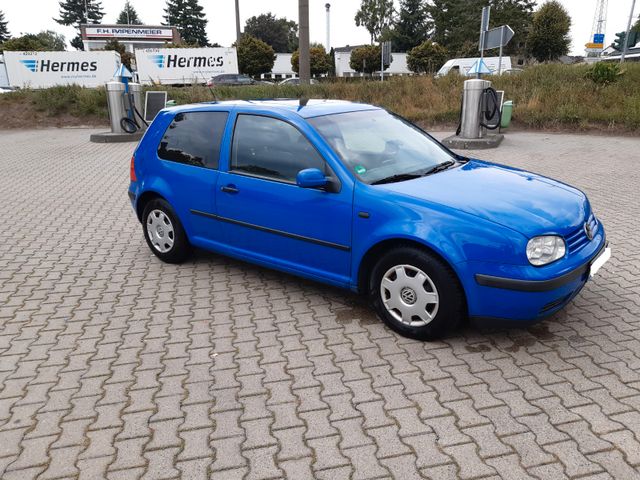 Volkswagen Golf 1.6 SE