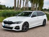 BMW 320d xDrive Touring Automatic - Standheizung