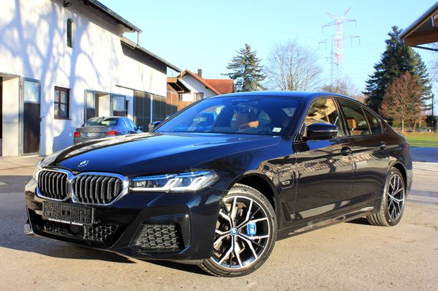 BMW 530e M Sportpaket Kamera HeadUp Gestik Driving+