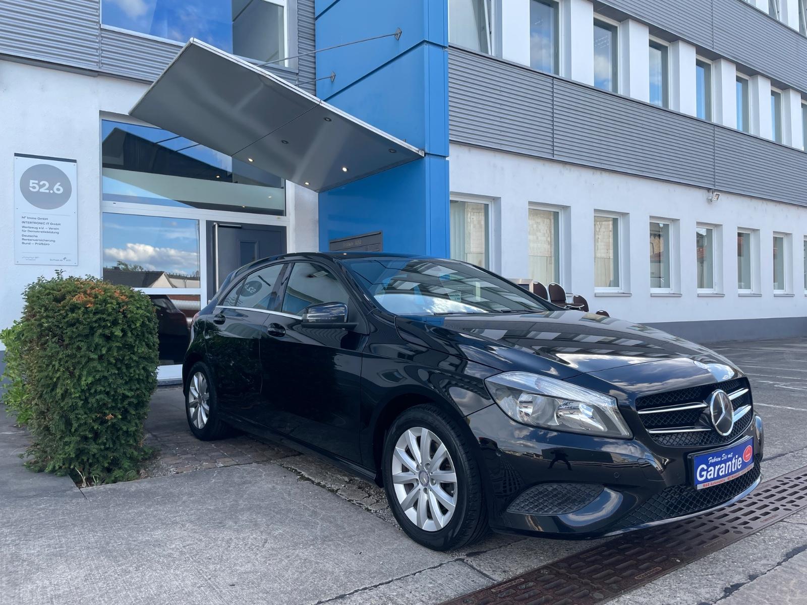 Mercedes-Benz A 180 BlueEfficiency  Style**Komfort-Paket**