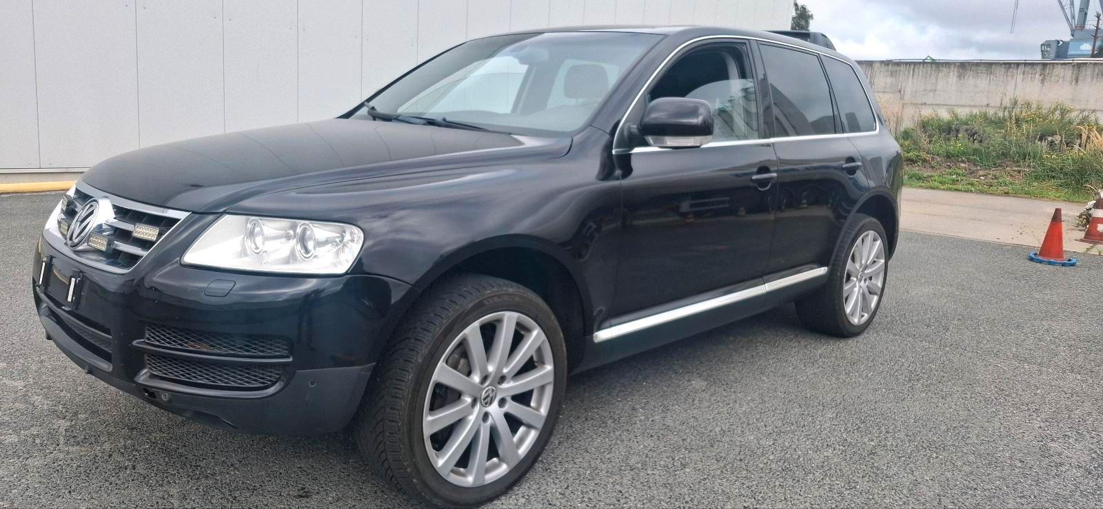 Volkswagen Touareg 2005 — photo 12