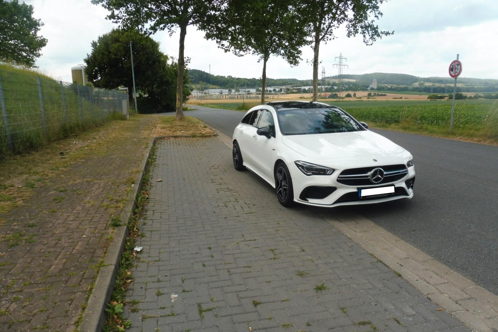 Mercedes-Benz CLA 35 AMG Shooting Brake,Pano uvm