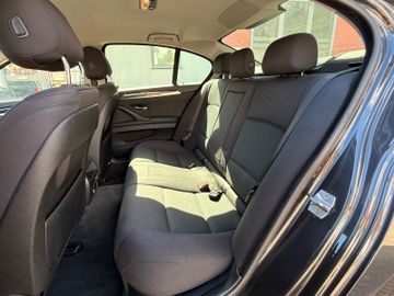 BMW 520 - 11