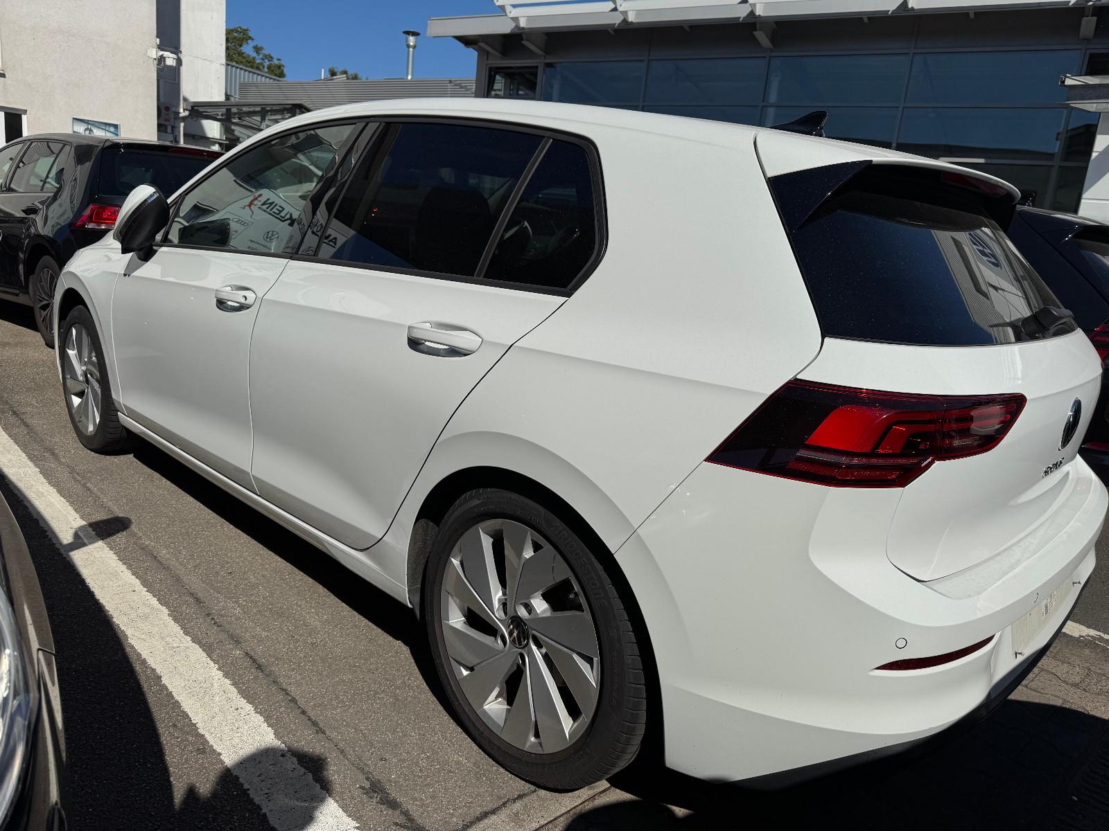 Volkswagen Golf VIII Lim. 1.5 TSI Life Panoramadach, миниатюра 17