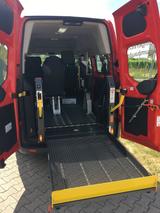 Ford Transit Custom L1H2 Trend ROLLSTUHLUMBAU - rote Ford Transit