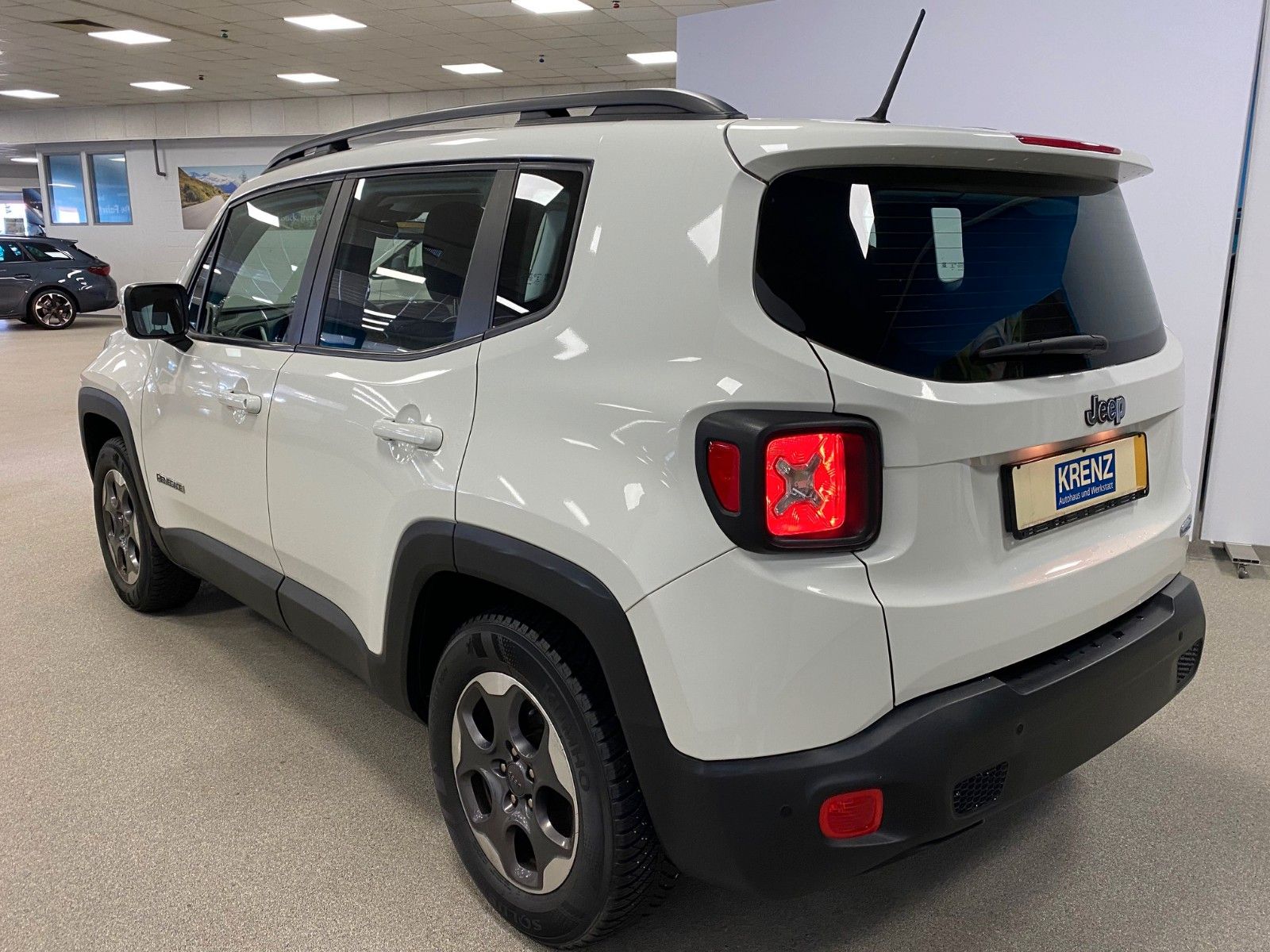 Fahrzeugabbildung Jeep Renegade 1.6 Longitude+KLIMA+ALLWETTER+GARANTIE+