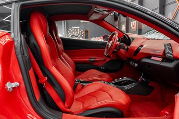 صورة مصغرة 12 لـ 2016 Ferrari 488 GTB