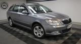 Skoda Octavia 1.4 Amb. KLIMA TEMP AUX-IN SHZ PDC 1HAND - Skoda Octavia aus 2012 mit Benzin-Antrieb: Kombi, 1.4