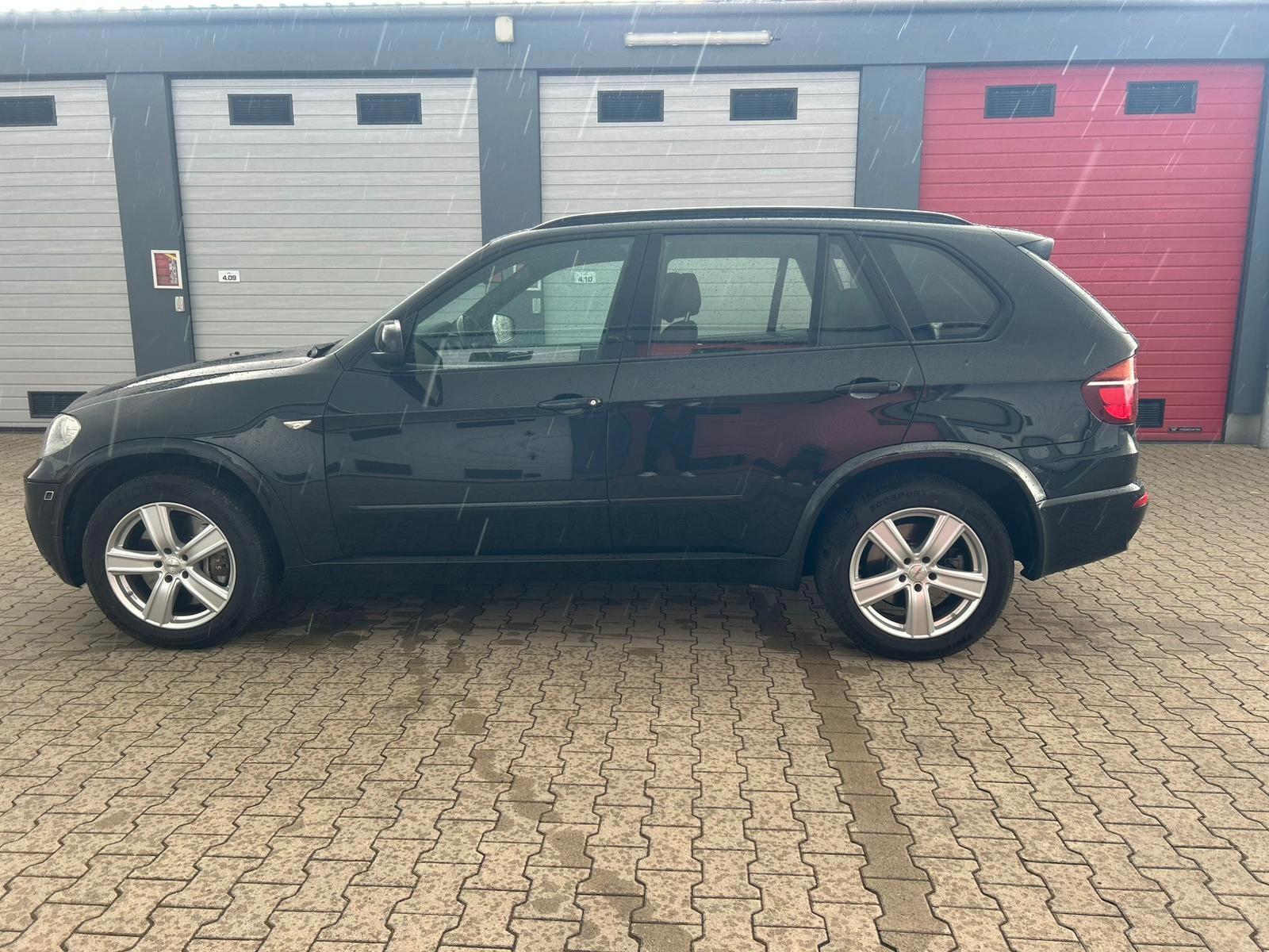 BMW X5 - XDRIVE 50I - 4X4 - PREMIERE MAIN