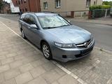 Honda Accord 2,2 Diesel - Honda Accord mit Diesel-Antrieb: Kombi, 2.2
