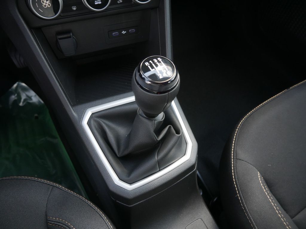 Fahrzeugabbildung Dacia Sandero Stepway Expression TCe 110