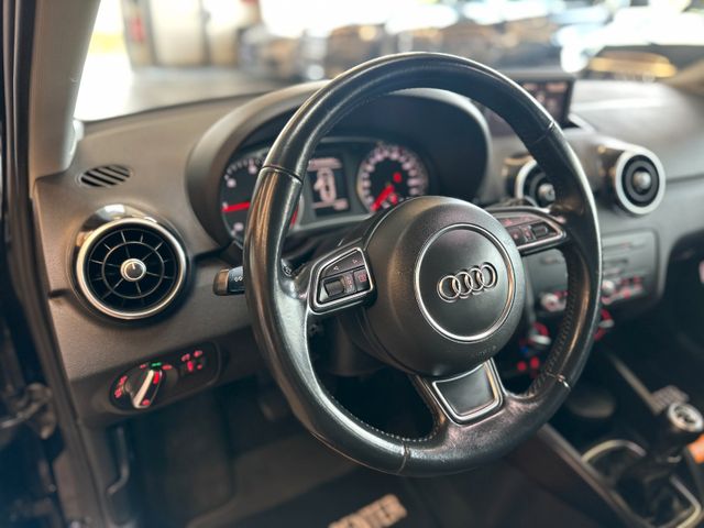 Audi A1 ambition *KLIMA*PDC*TEMPOMAT*