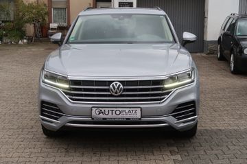 Volkswagen Touareg - 7