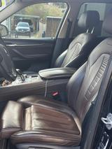 BMW X5 xDrive40d - - BMW X5: 4.4