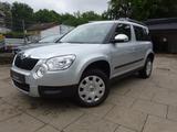Skoda Yeti Active Plus Edition/ 1-Hand / Klimaanlage / - Skoda Yeti in Hamburg