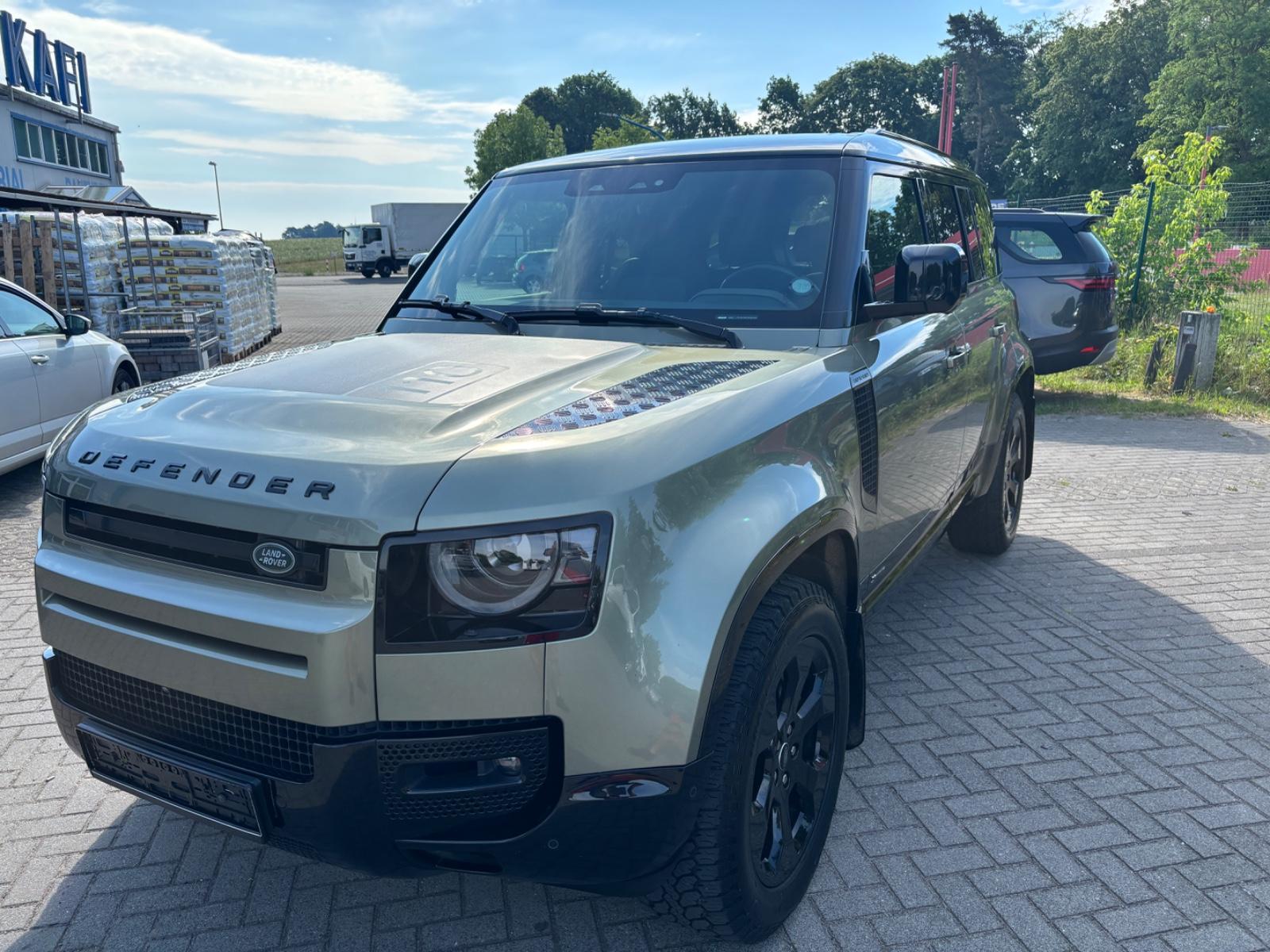Land Rover Defender 110 X-Dynamic HSE~MwSt~PANORAMA~1.HAND~