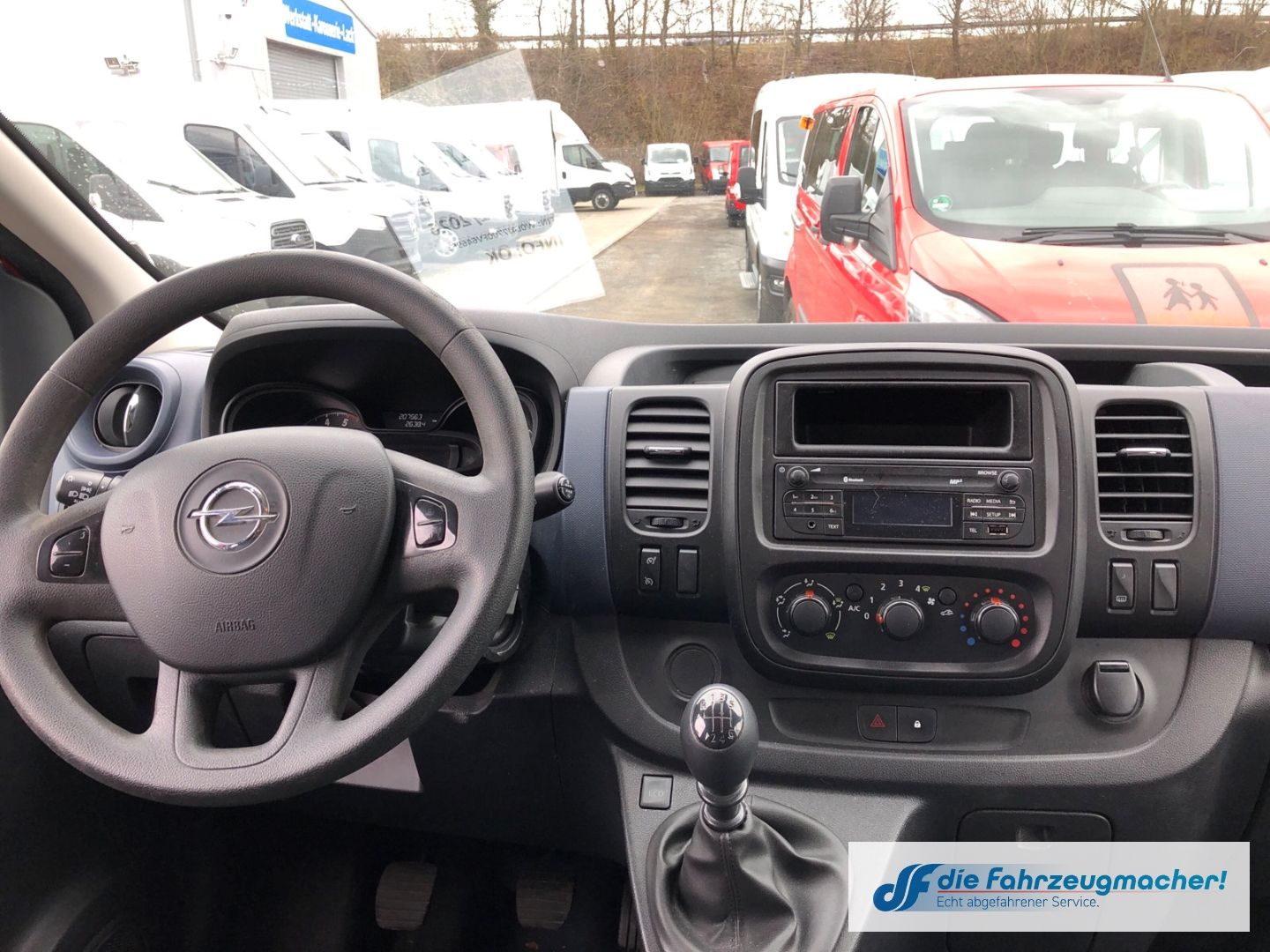 Fahrzeugabbildung Opel Vivaro B Kombi EXPORT L1H1 1.6 CDTI *G8099 KLIMA