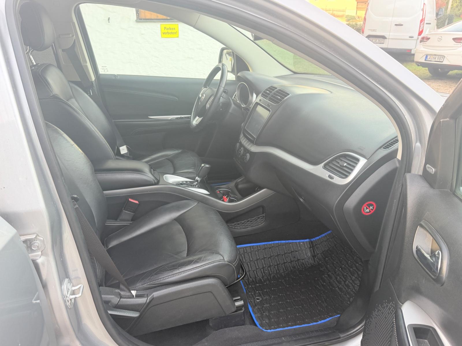 FIAT FREEMONT 2.0 MULTIJET 170CH BLACK CODE 4X4 7 PLACES