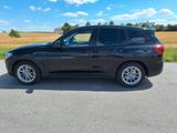 BMW X3 xDrive20i ADVANTAGE AT ADVANTAGE - BMW X3: At