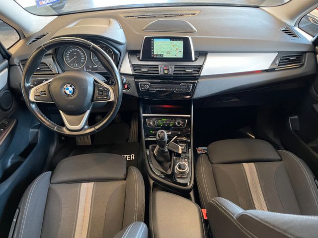 BMW 218 Gran Tourer 218 i *1.HAND*19%MwSt.*NAVI*LED*