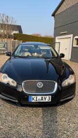 Jaguar XF 2.7 L V6 Diesel Premium Luxury Premium Luxury - Jaguar XF: 2.7
