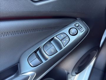 Nissan Juke N-Connecta 1.0 DIG-T °LED°Navi°RFK°BF°AAC°