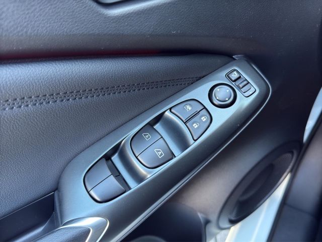 Nissan Juke N-Connecta 1.0 DIG-T °LED°Navi°RFK°BF°AAC°