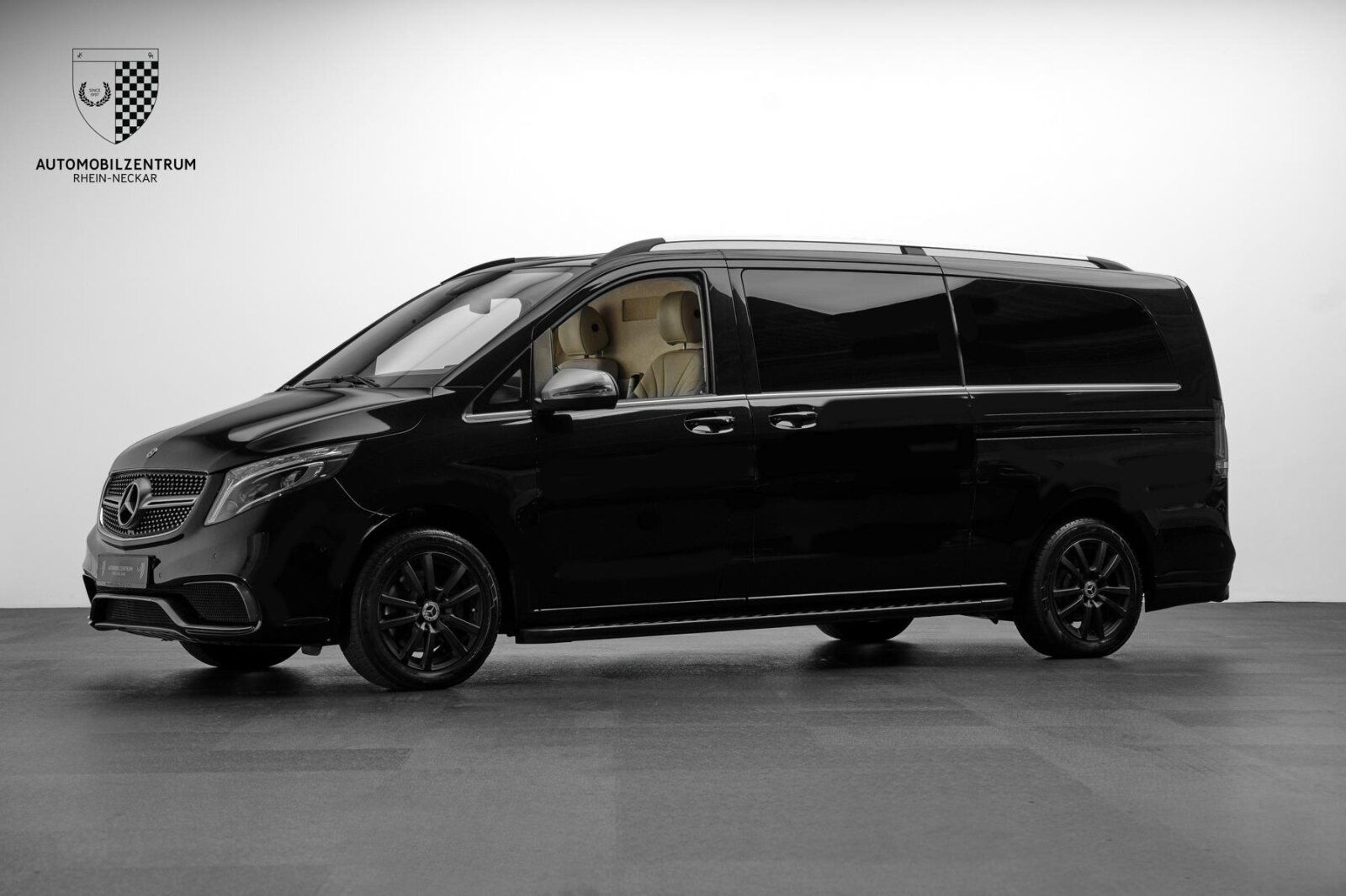 Mercedes-Benz V 250d Avantgarde extralang HashasLuxury TV foto 3