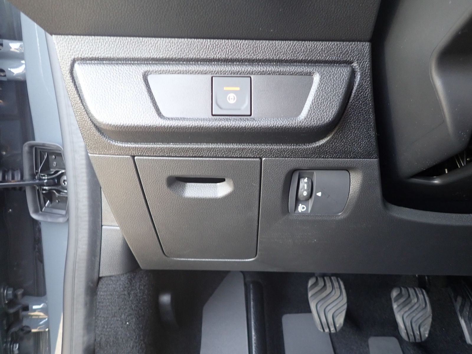 Fahrzeugabbildung Dacia Jogger Extreme TCe 110 7-Sitzer