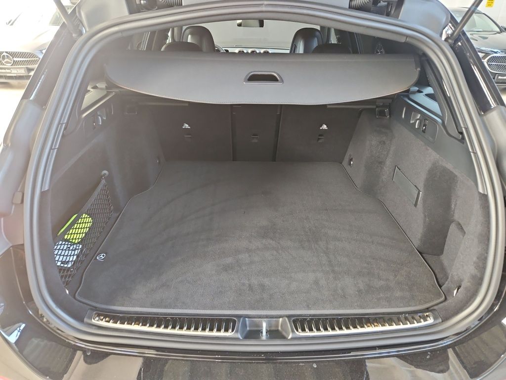 Fahrzeugabbildung Mercedes-Benz C 180 T-Modell +AMG-LINE+NIGHT+AHK+KEYLESS+SOUND