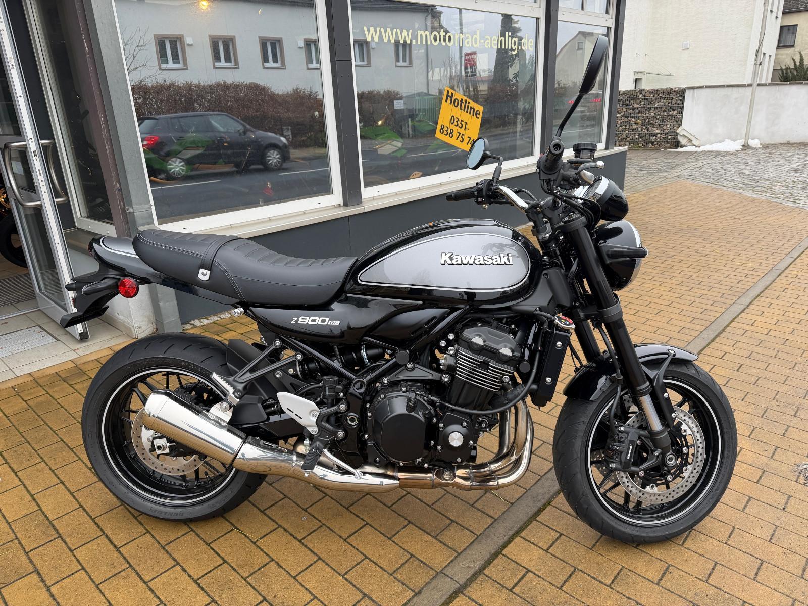 Kawasaki Z900RS BlackEdition