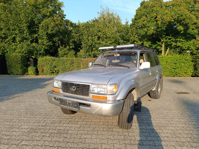 Toyota Landcruiser 80 Lexus 450