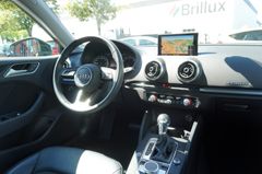 Fahrzeugabbildung Audi A3 Sportback 40 e-tron design AppleCarplay SHZ !