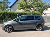 Volkswagen Touran 7-Sitzer 1.5 TSI ACT OPF DSG IQ.DRIVE - VW Touran Gebrauchtwagen in München