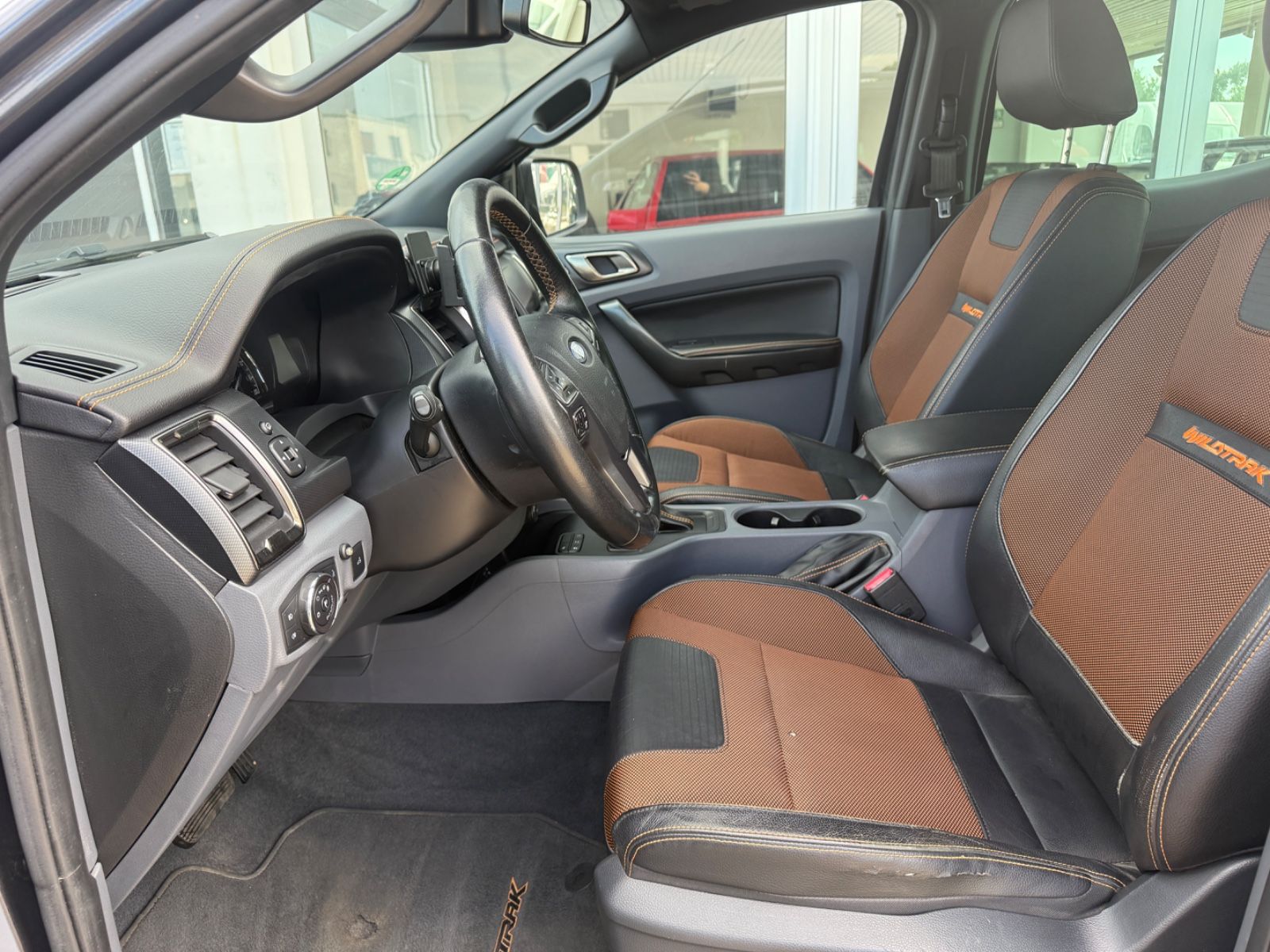 Ford Ranger Wildtrak Doppelkabine 4x4 foto 8