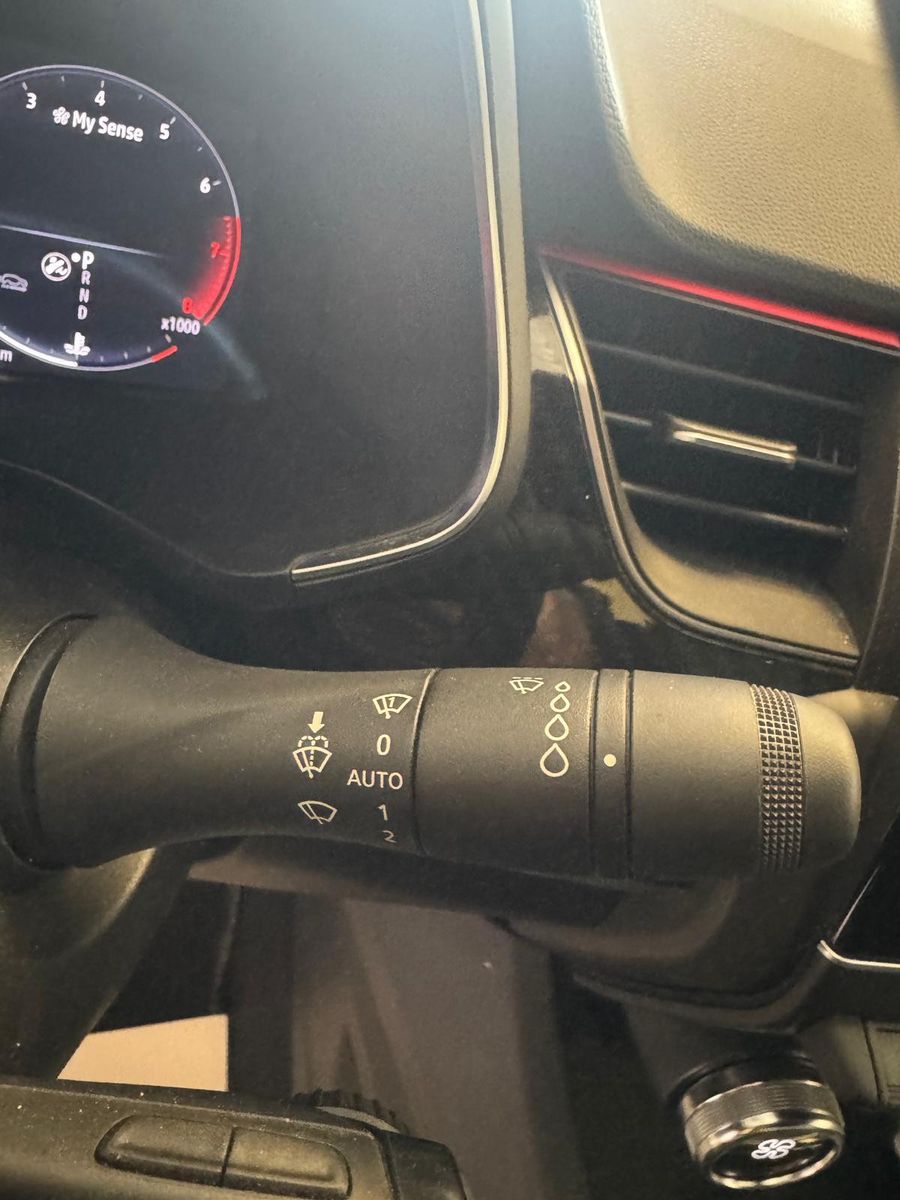 Fahrzeugabbildung Renault Arkana R.S. Line / WENIG KM/NAVI/KLIMA/BOSE