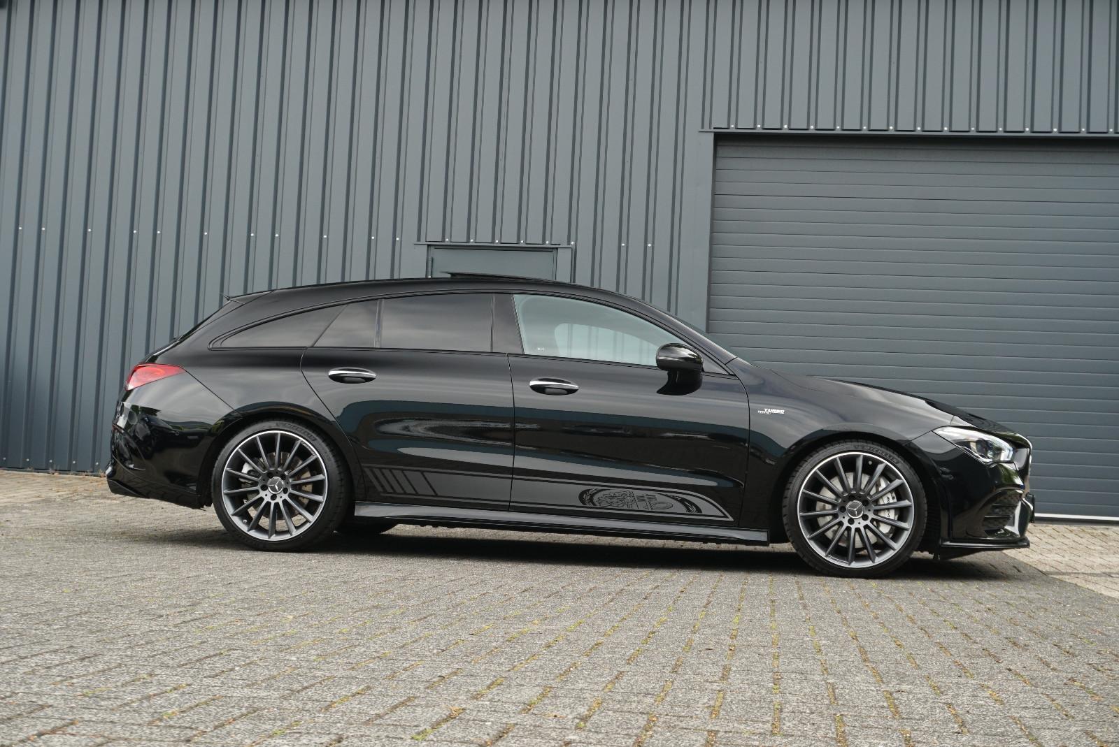 Mercedes-Benz CLA 35 AMG 4M Editio55 AERO PANO RFK Performance