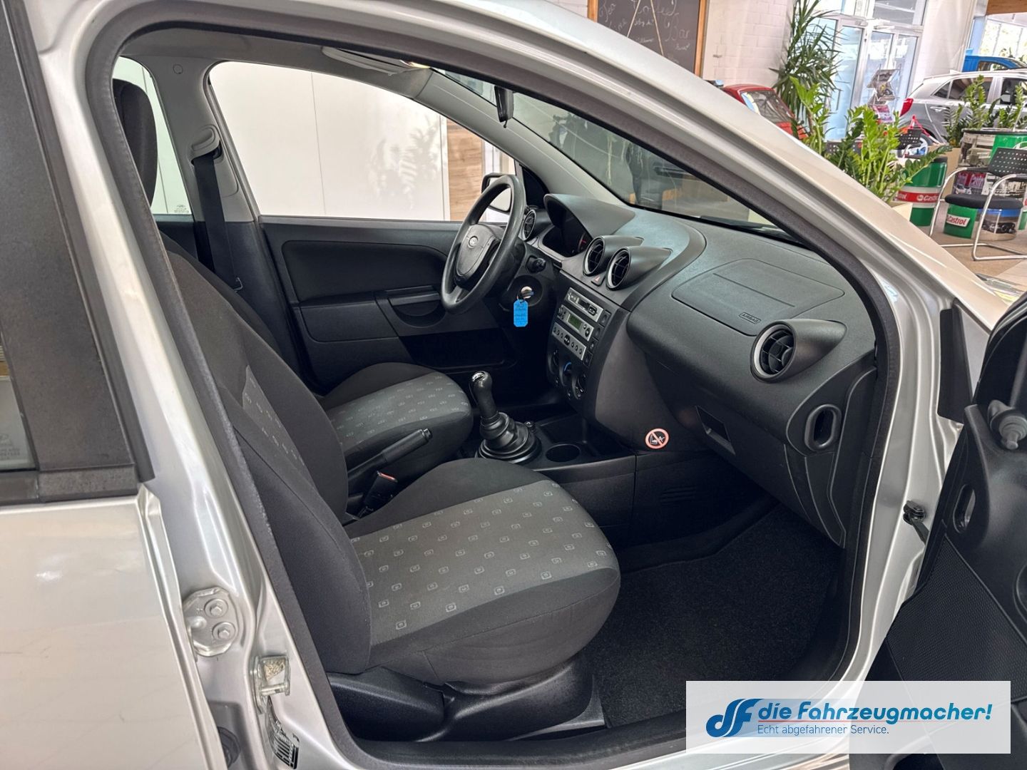 Fahrzeugabbildung Ford Fiesta Viva Klima TÜV NEU eFH BC ZV ABS Servo Ai