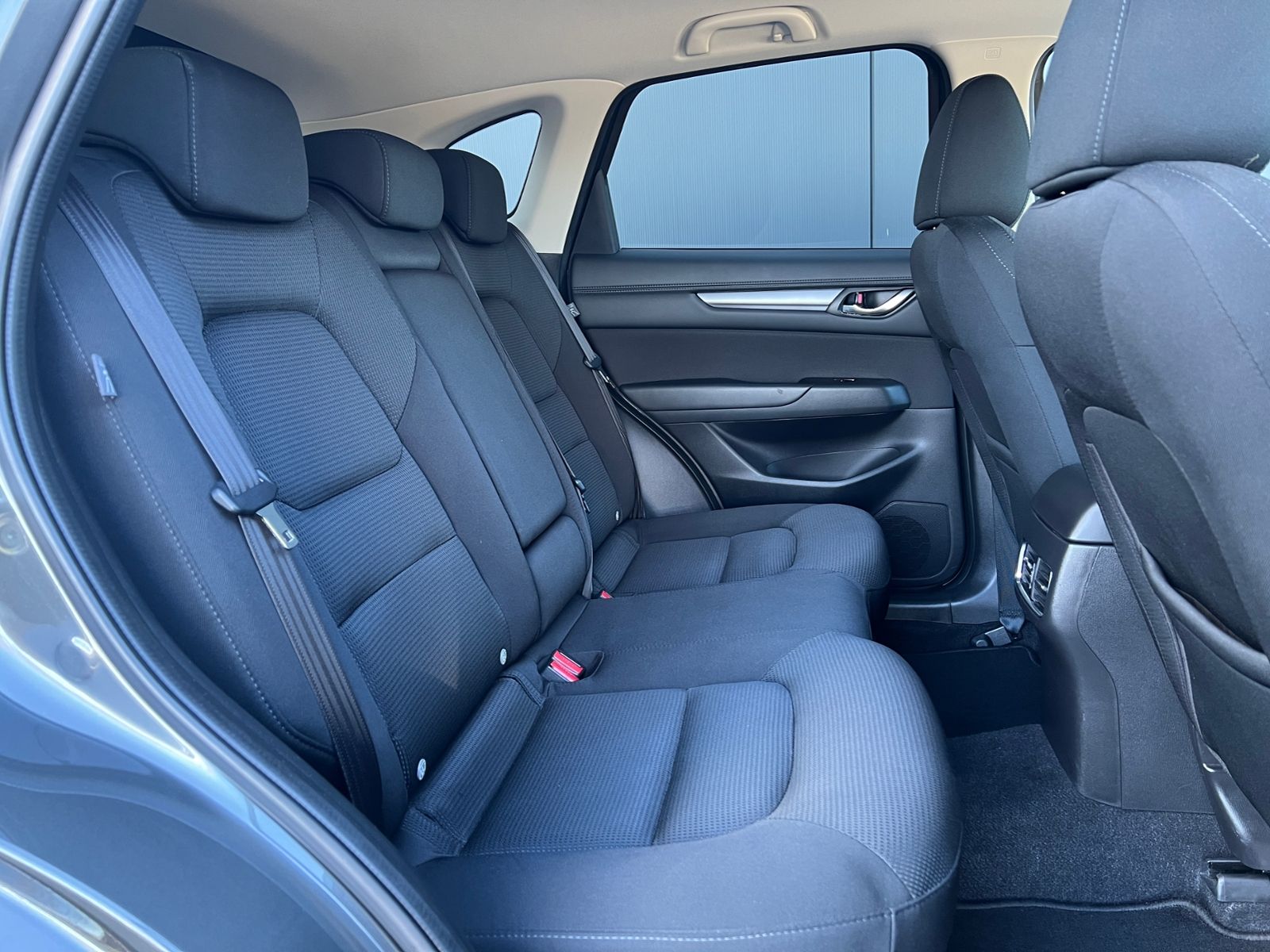 Fahrzeugabbildung Mazda CX-5 Advantage 2.0 SKYACTIV-G 2WD *LED, Navi, Kl