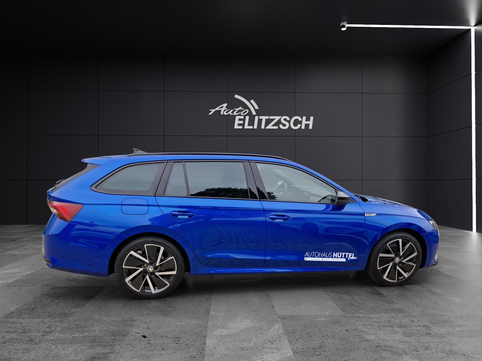 Fahrzeugabbildung SKODA Octavia Combi Sportline 1.5 TSI Matrix LED HUD R