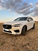 Volvo XC60 D5 AWD R Design Geartronic R Design - VOLL