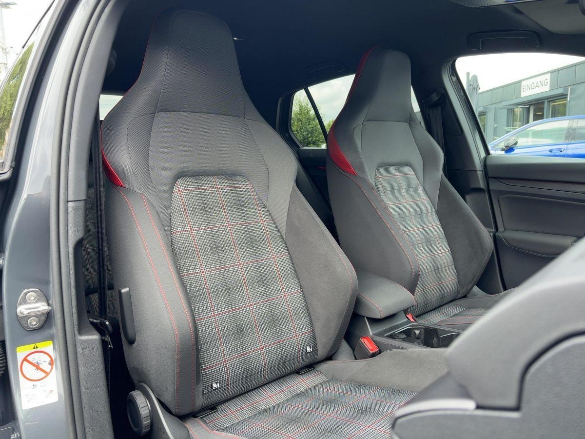 Volkswagen Golf VIII GTI 2.0 TSI IQ KAM KEYLESS TRAVEL, миниатюра 13