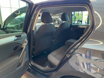 MYAUTOCENTER – Gebraucht- und Jahreswagen mit Werkstattservice in Pfaffenhofen Volkswagen Golf VI Team *Klima*SHZ*CD-Wechsler*