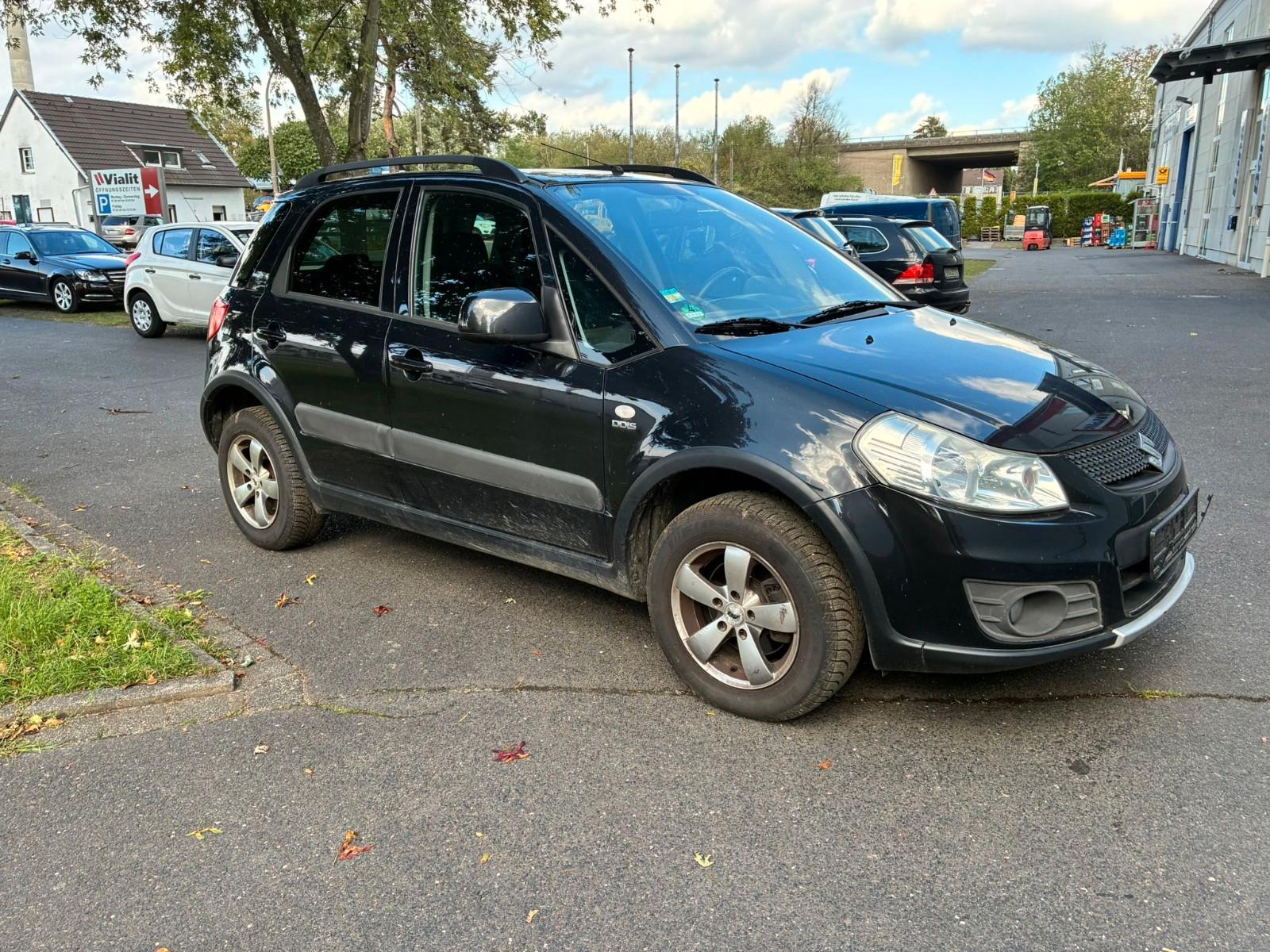 Suzuki SX4 Club