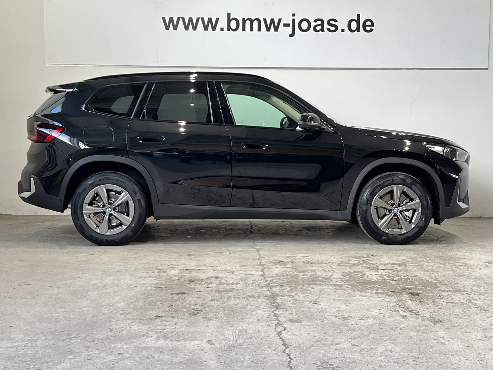 Fahrzeugabbildung BMW X1 sDrive18i AHK, Komfortzugang, Lenkradheizung